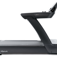 Дизайн: Массивная рама черного цвета Hard Black подчеркивает современный и премиальный стиль тренажера. Порошковая окраска и защитный слой обеспечивают максимальную коррозионную защиту.